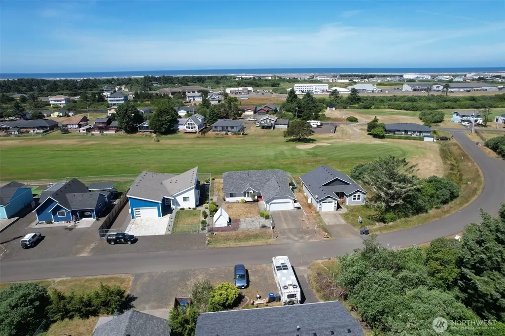 567 Puffin Avenue NE Ocean Shores WA 98569