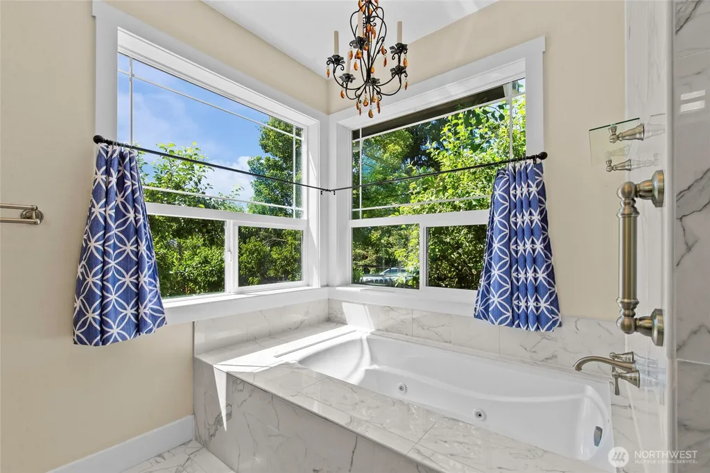 109 Shorey View Lane Chehalis WA 98532