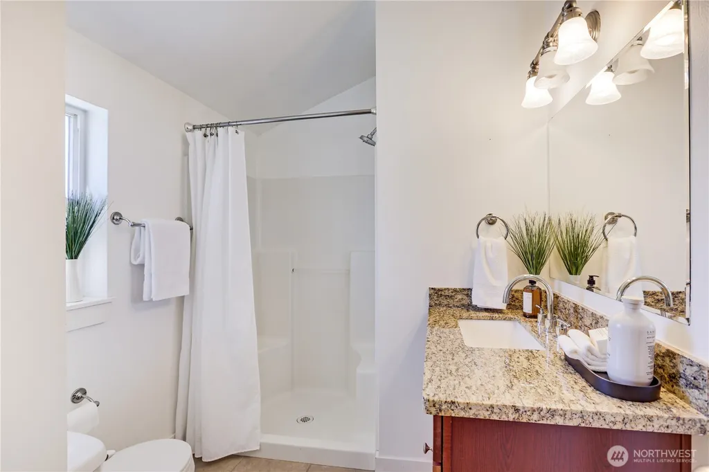 4851 Delridge Way SW Seattle WA 98106