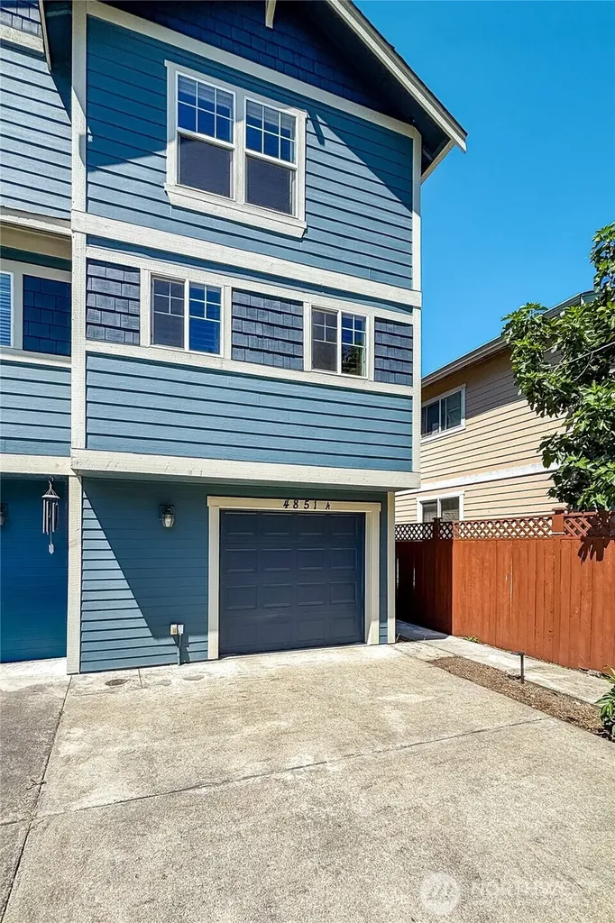4851 Delridge Way SW Seattle WA 98106