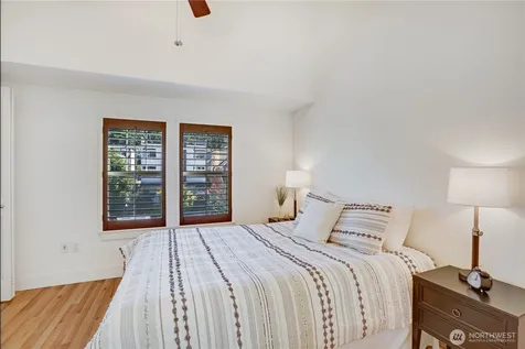4851 Delridge Way SW Seattle WA 98106