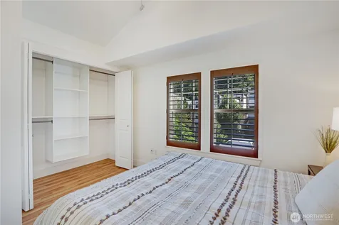 4851 Delridge Way SW Seattle WA 98106