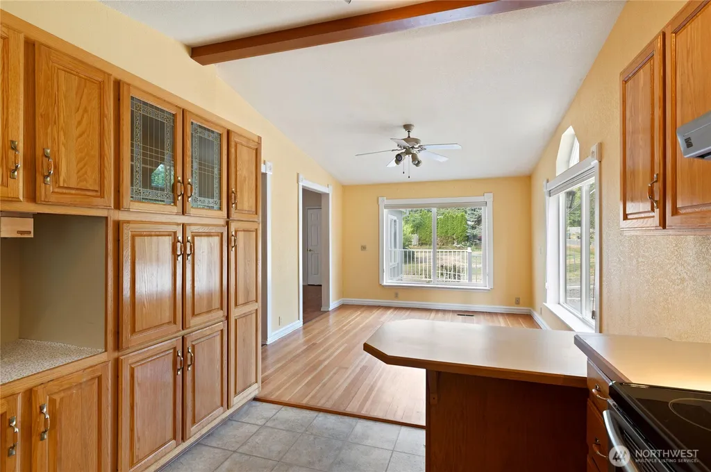 12591 NE Douglas Drive Kingston WA 98346