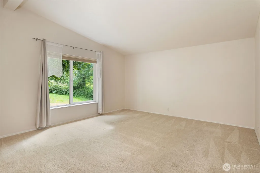 12591 NE Douglas Drive Kingston WA 98346