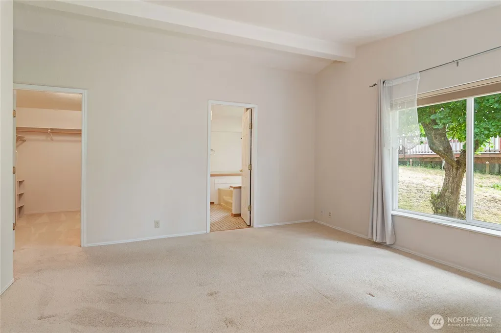 12591 NE Douglas Drive Kingston WA 98346