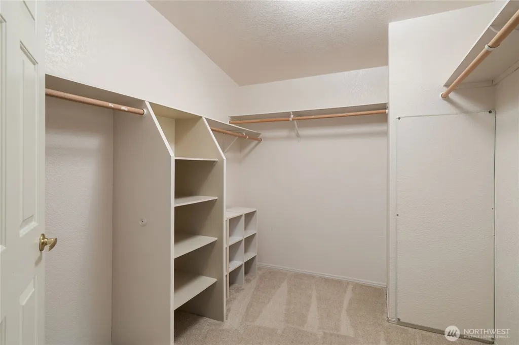 12591 NE Douglas Drive Kingston WA 98346