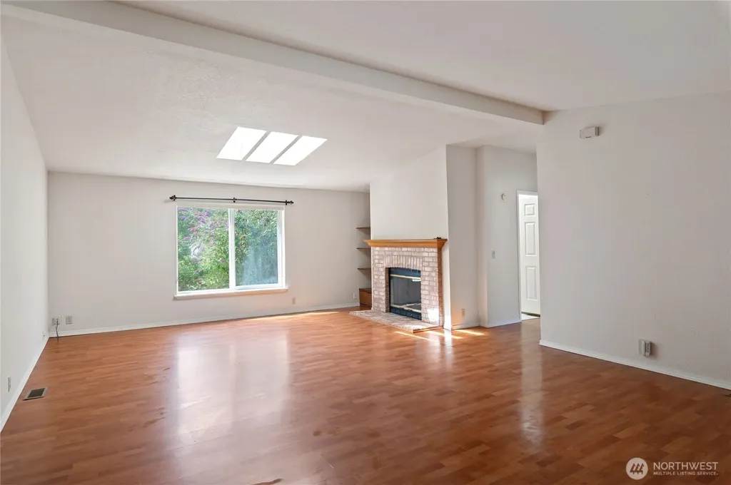 12591 NE Douglas Drive Kingston WA 98346