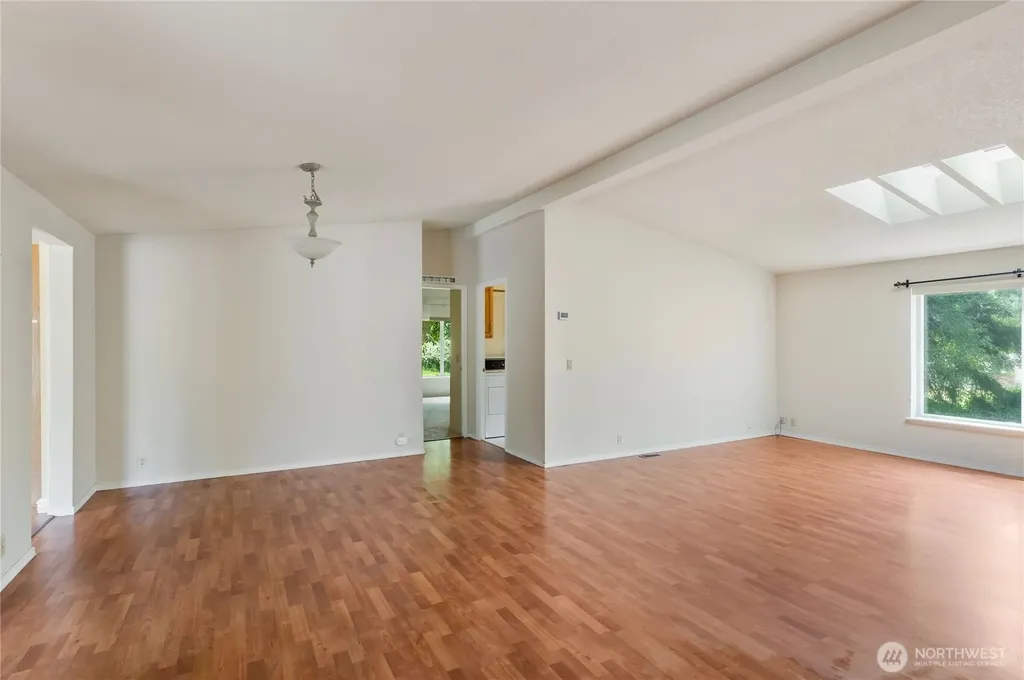 12591 NE Douglas Drive Kingston WA 98346