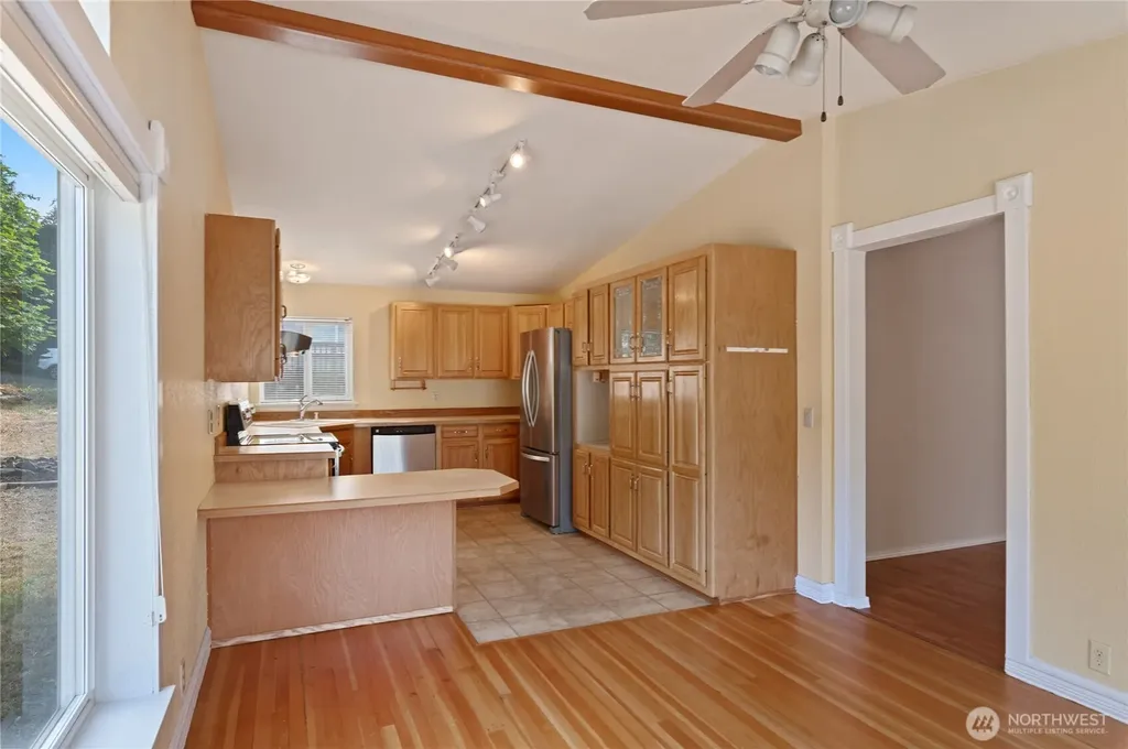 12591 NE Douglas Drive Kingston WA 98346
