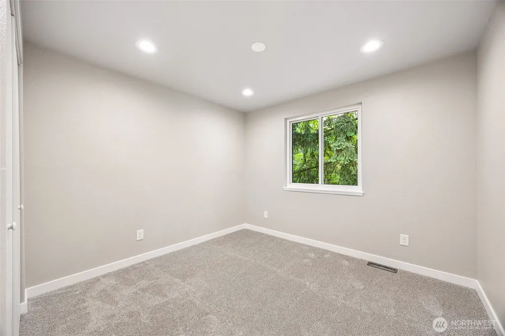 27319 226 Street SE Maple Valley WA 98038