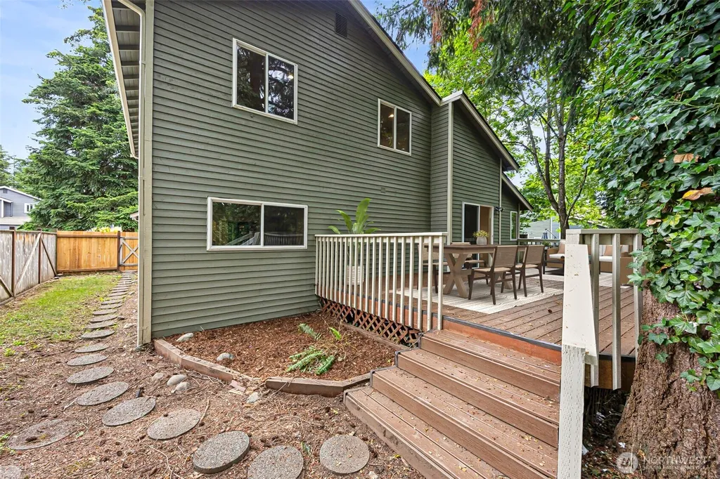 27319 226 Street SE Maple Valley WA 98038