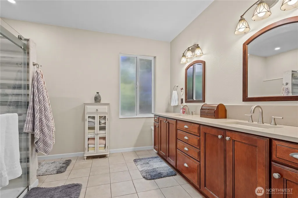 12717 Zeller Road SE Yelm WA 98597