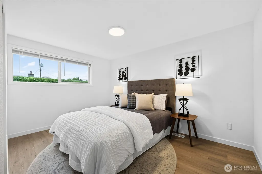 4846 S Kenny Street Seattle WA 98118