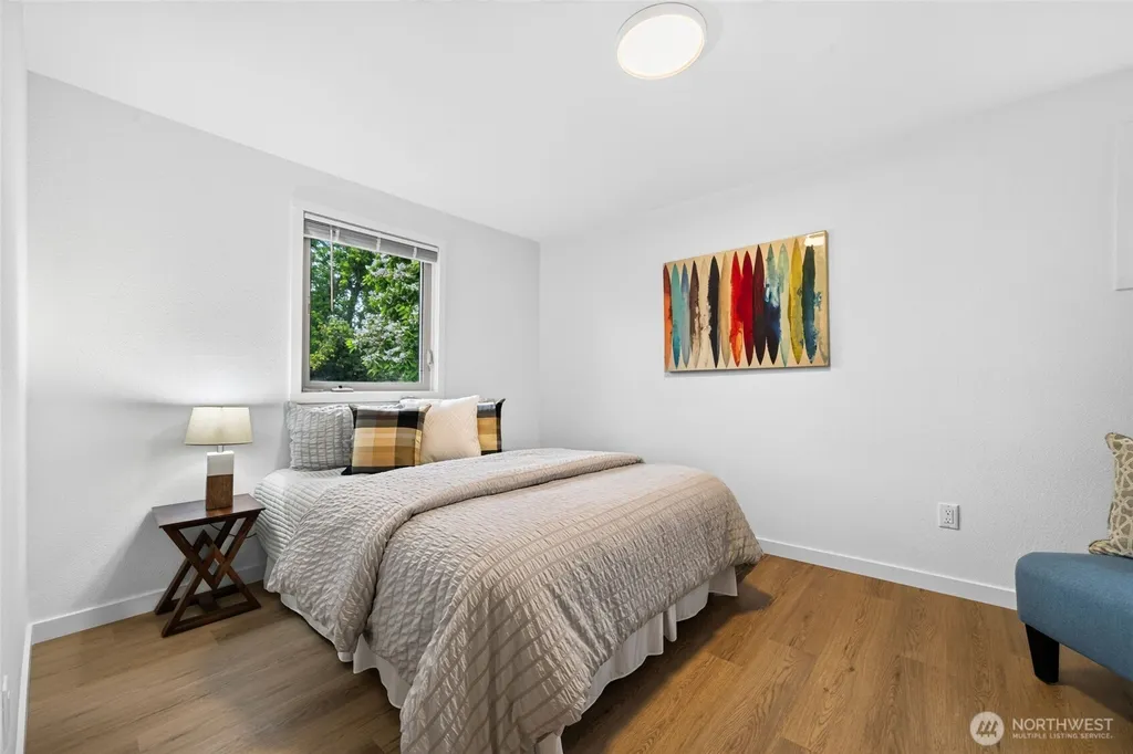 4846 S Kenny Street Seattle WA 98118