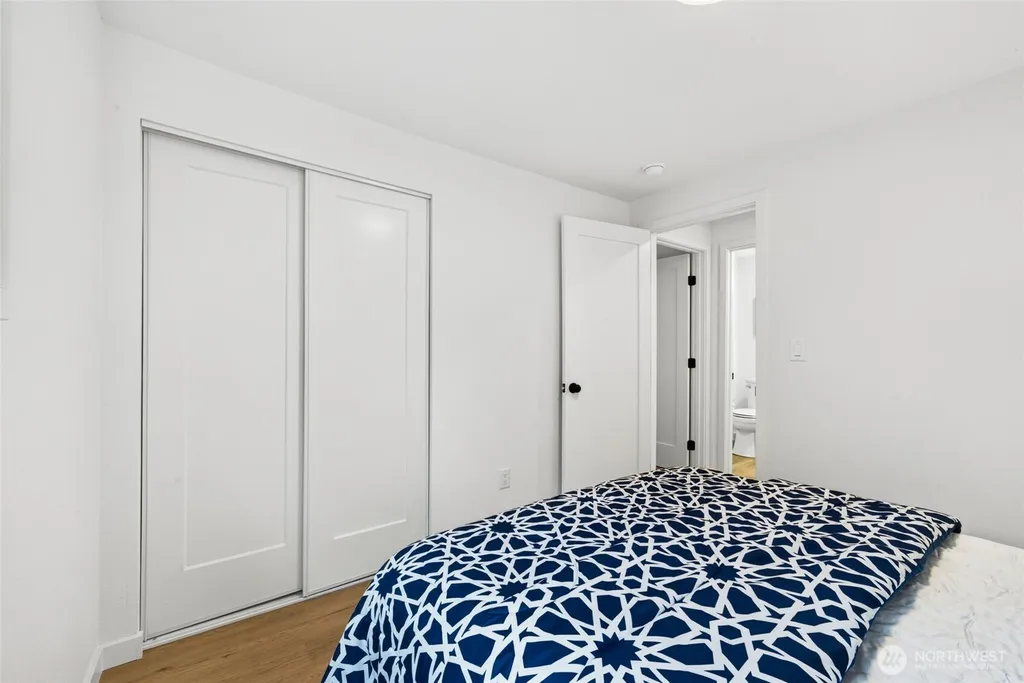 4846 S Kenny Street Seattle WA 98118