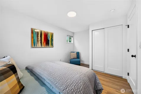 4846 S Kenny Street Seattle WA 98118