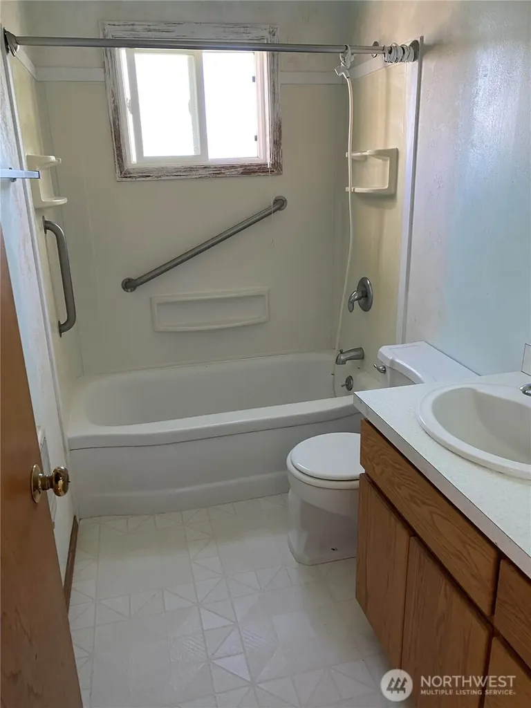 2423 Lower Hedges Road Wenatchee WA 98801