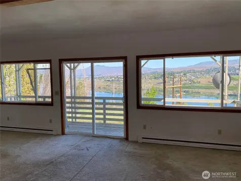 2423 Lower Hedges Road Wenatchee WA 98801
