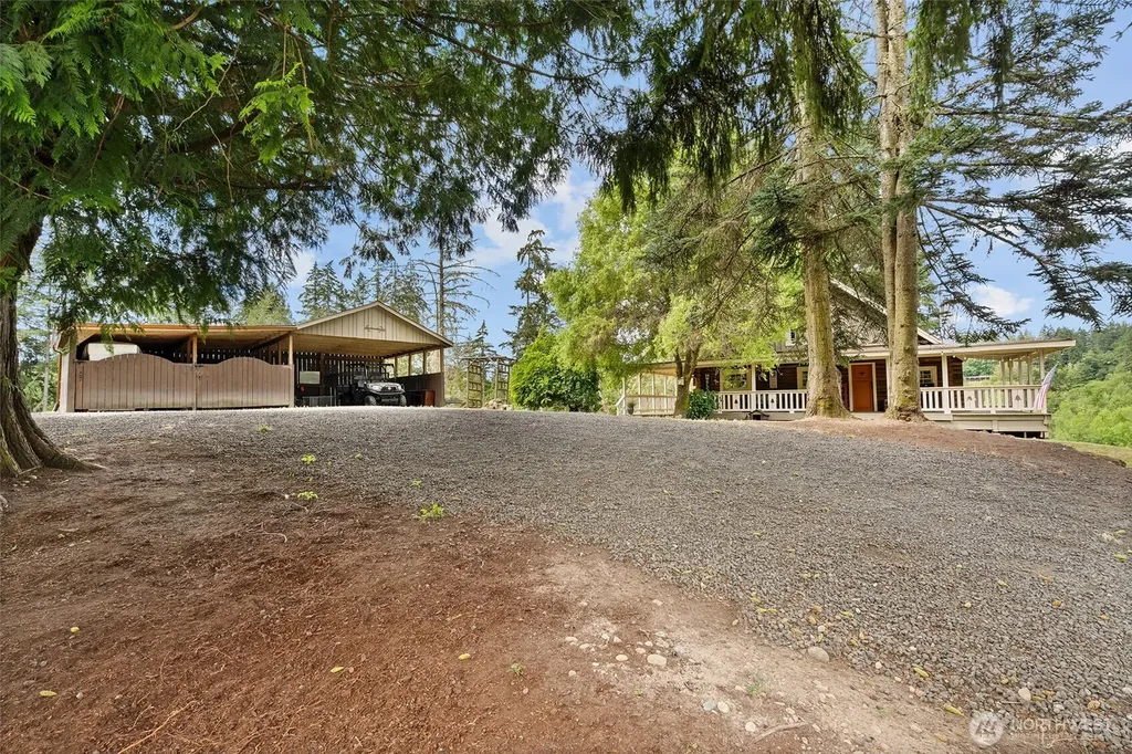 2918 158th Avenue SW Lakebay WA 98349