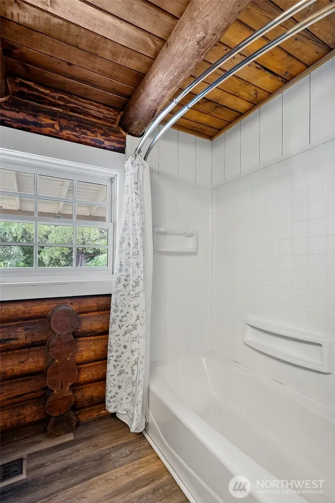 2918 158th Avenue SW Lakebay WA 98349