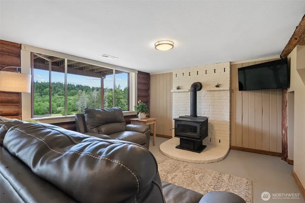 2918 158th Avenue SW Lakebay WA 98349