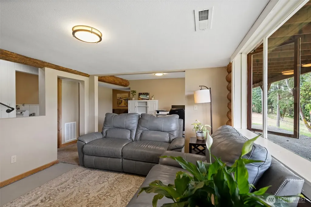 2918 158th Avenue SW Lakebay WA 98349