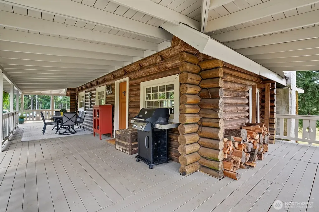 2918 158th Avenue SW Lakebay WA 98349