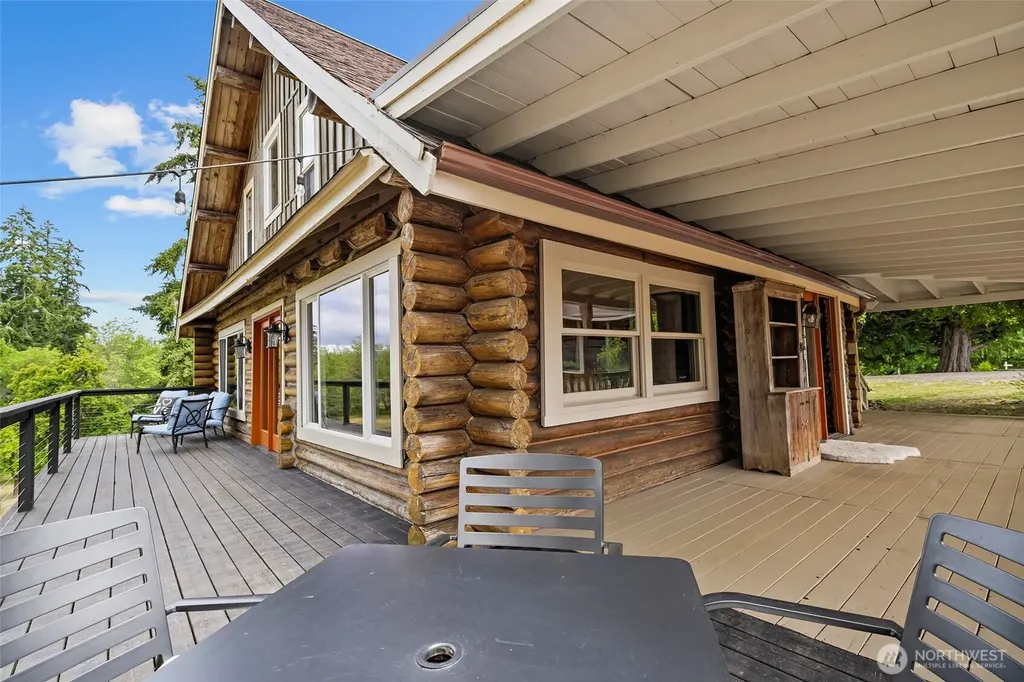 2918 158th Avenue SW Lakebay WA 98349