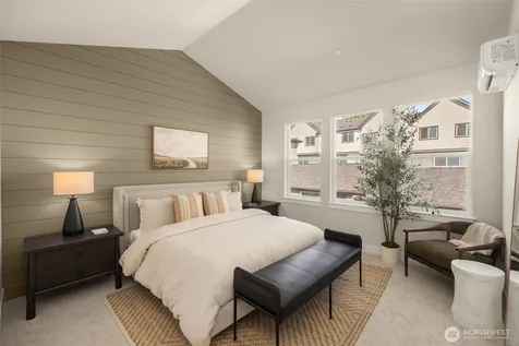 446 222nd Place SE Sammamish WA 98074