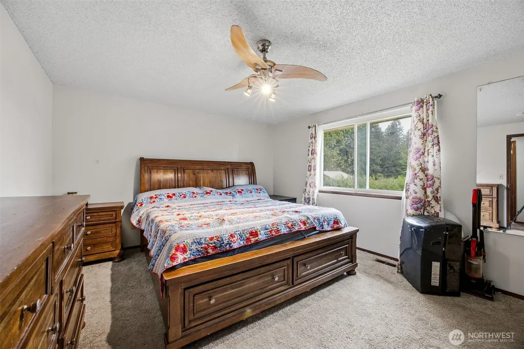 2519 151st Street E Tacoma WA 98445