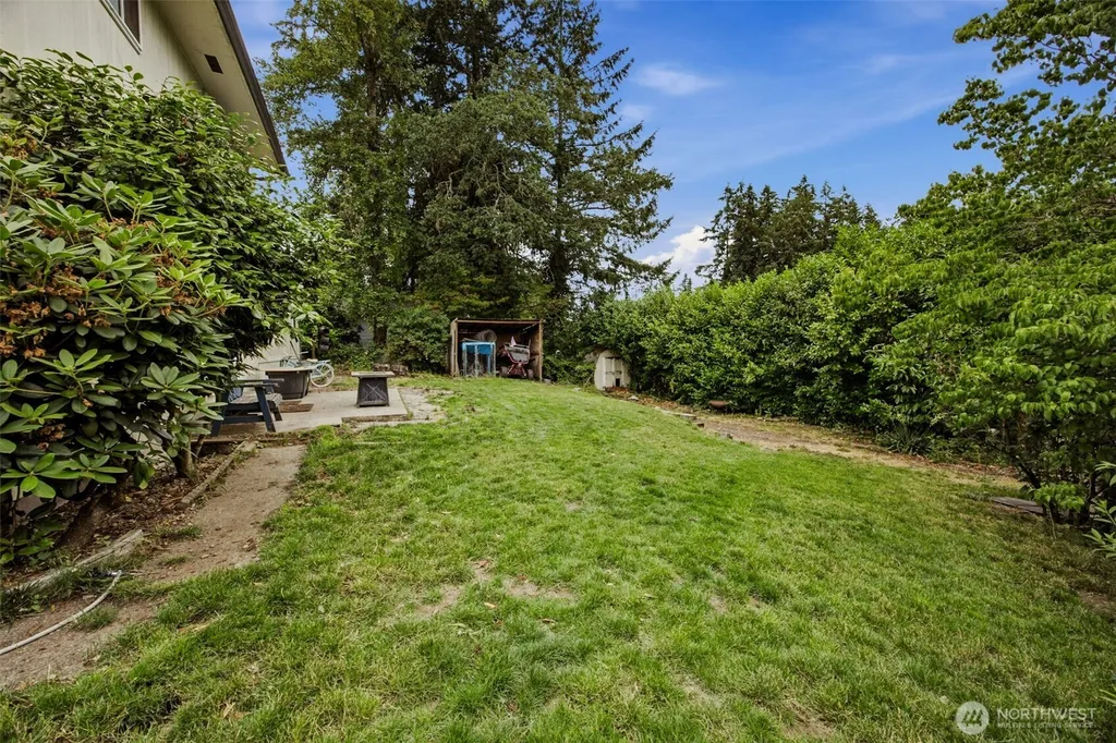2519 151st Street E Tacoma WA 98445