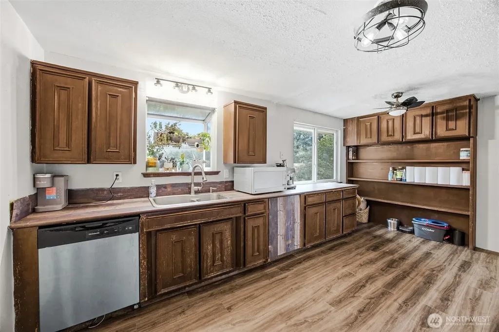 2519 151st Street E Tacoma WA 98445