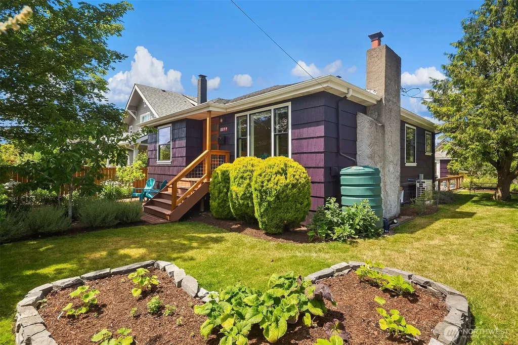 4858 S Orcas Street Seattle WA 98118