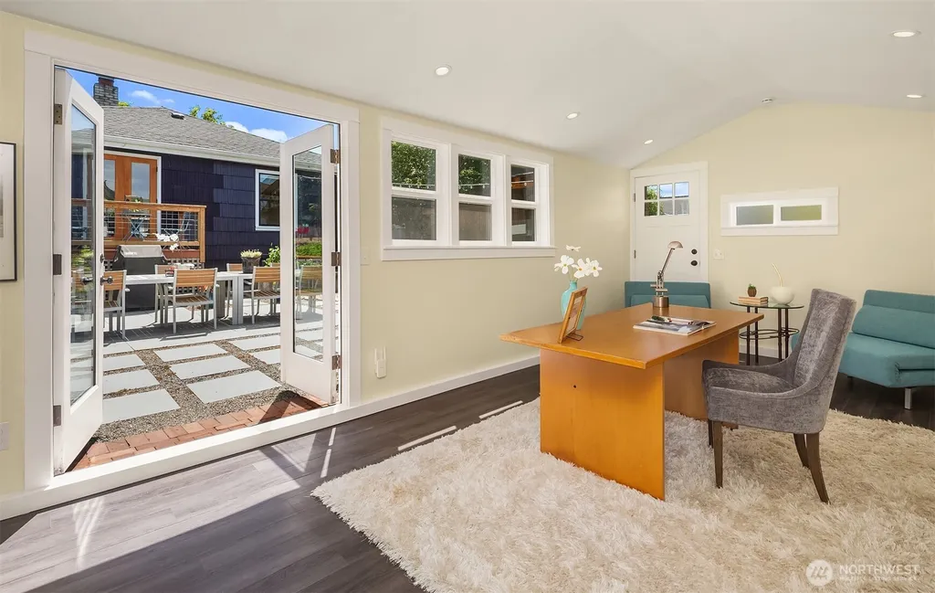 4858 S Orcas Street Seattle WA 98118
