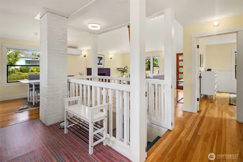 4858 S Orcas Street Seattle WA 98118