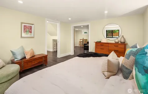 4858 S Orcas Street Seattle WA 98118