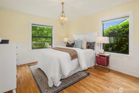 4858 S Orcas Street Seattle WA 98118