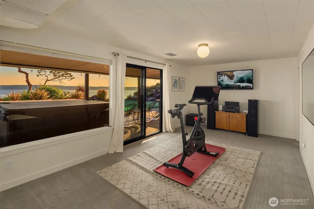 11469 Marine View Drive SW Seattle WA 98146
