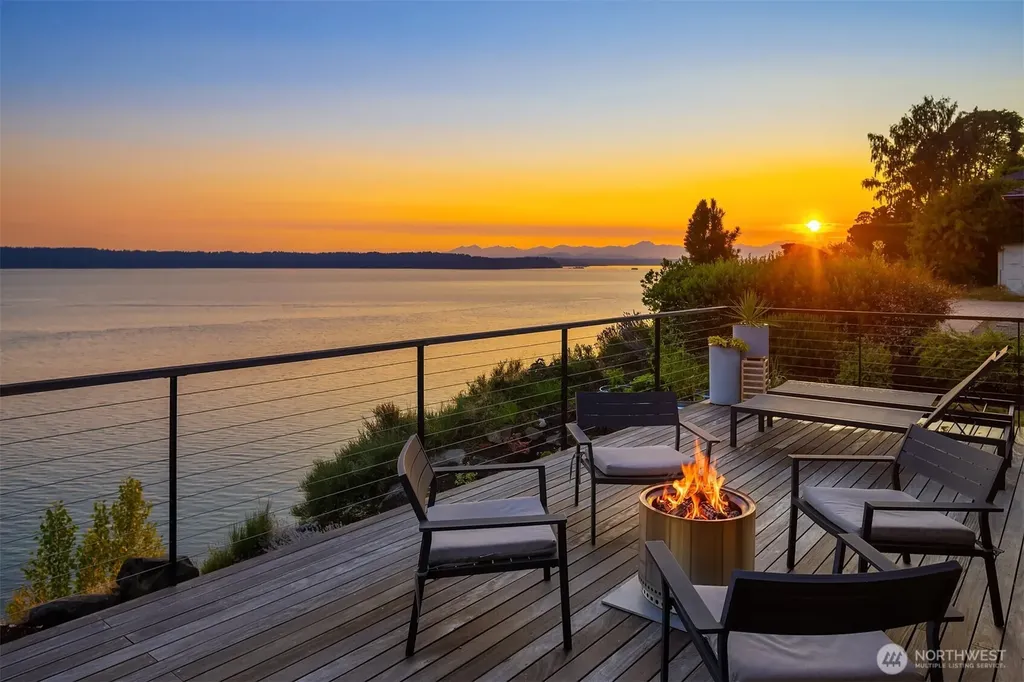 11469 Marine View Drive SW Seattle WA 98146