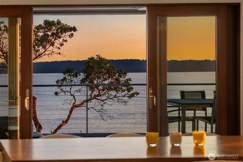 11469 Marine View Drive SW Seattle WA 98146