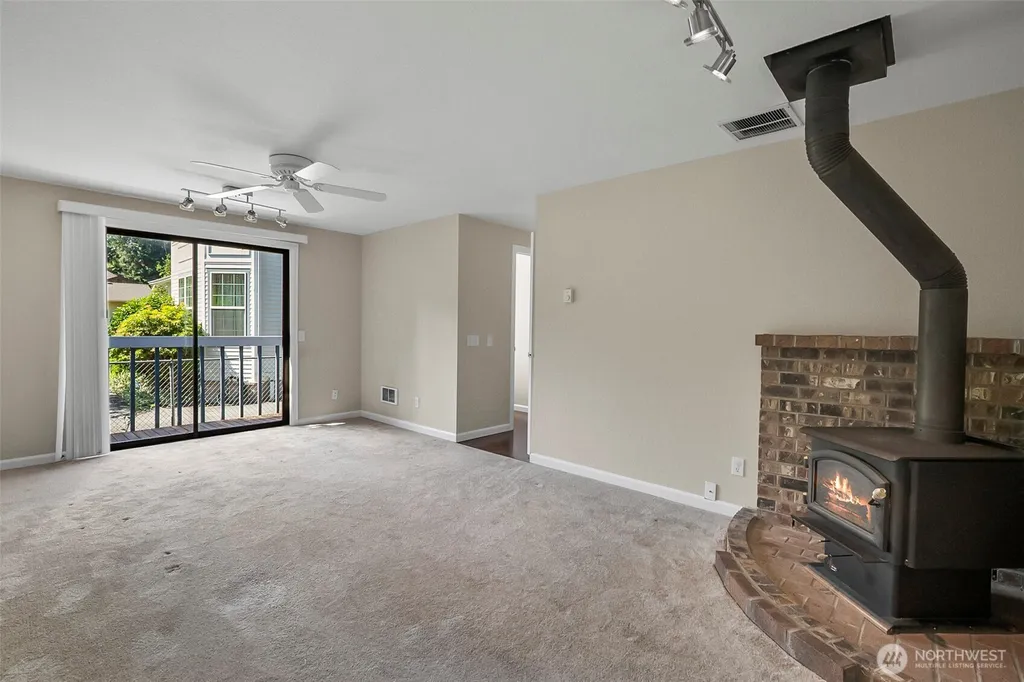 23822 35th Avenue W Brier WA 98036