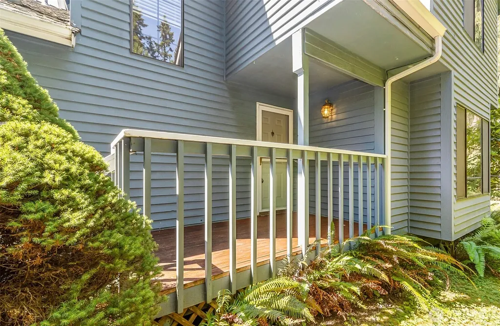 23822 35th Avenue W Brier WA 98036