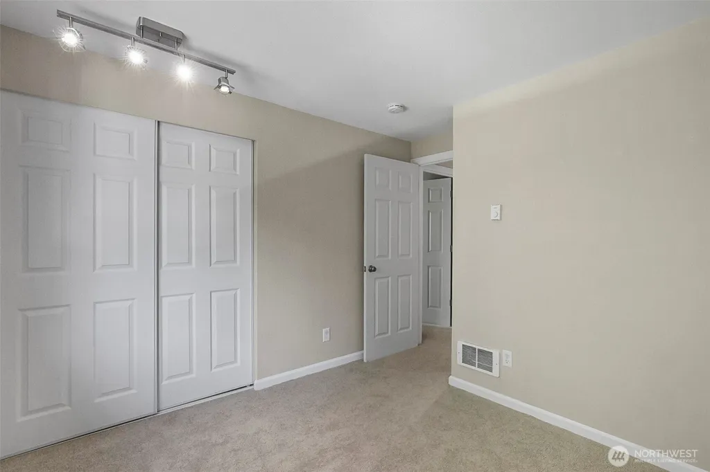 23822 35th Avenue W Brier WA 98036
