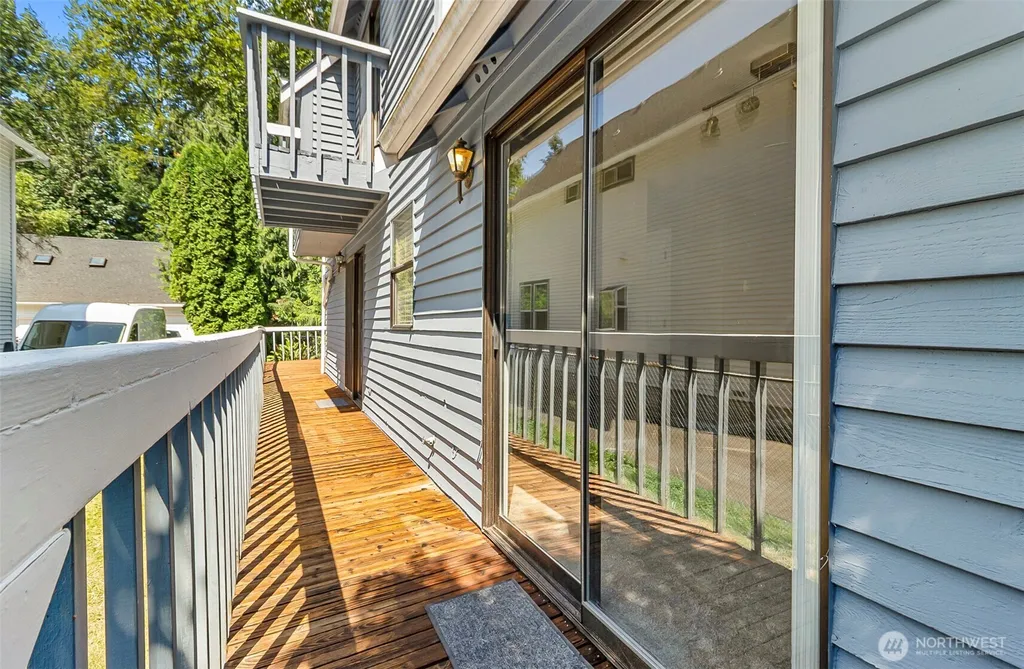 23822 35th Avenue W Brier WA 98036