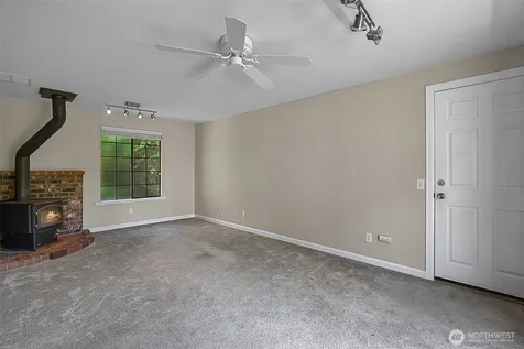 23822 35th Avenue W Brier WA 98036