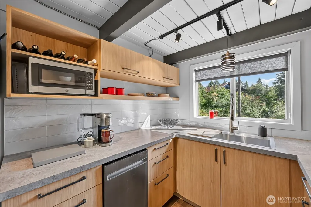 198 Alpine Drive Packwood WA 98361