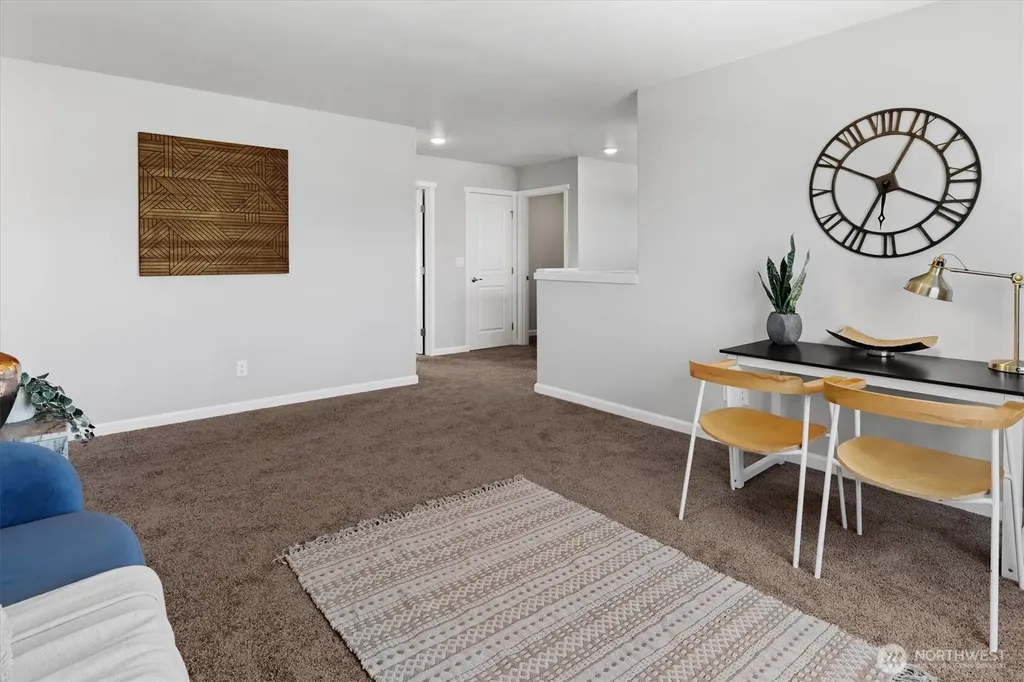 515 Clark Avenue Buckley WA 98321