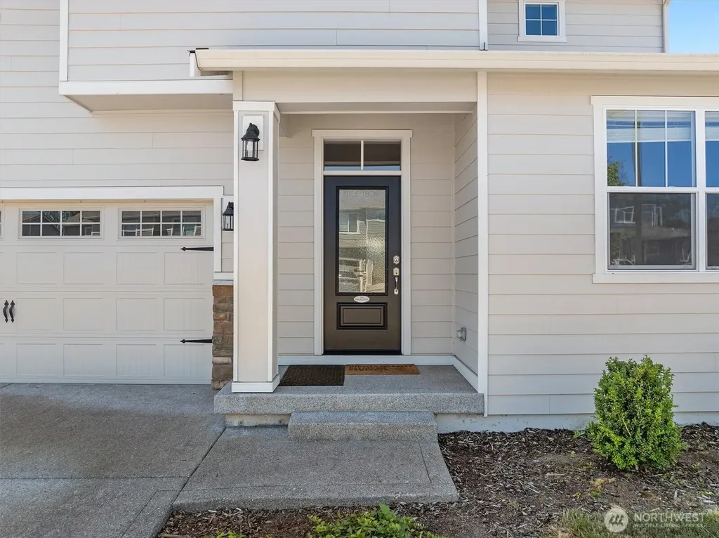 515 Clark Avenue Buckley WA 98321