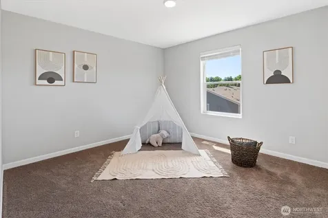 515 Clark Avenue Buckley WA 98321