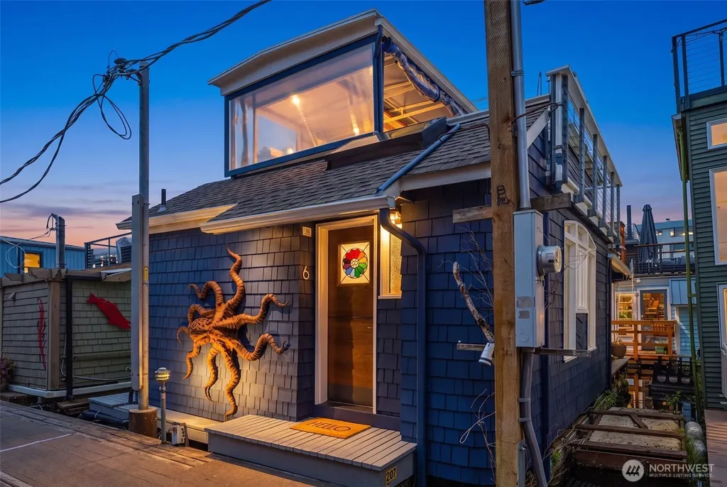 2235 Fairview Avenue E Seattle WA 98102